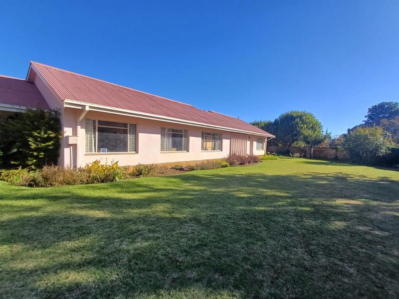 5 Bedroom Property for Sale in Parys Free State